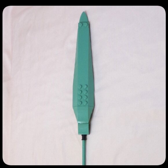 LEGO Botanical Flowers - 1 pcs Large Leaf - Individual Sale from 10280 Fast Ship - Picture 2 of 4